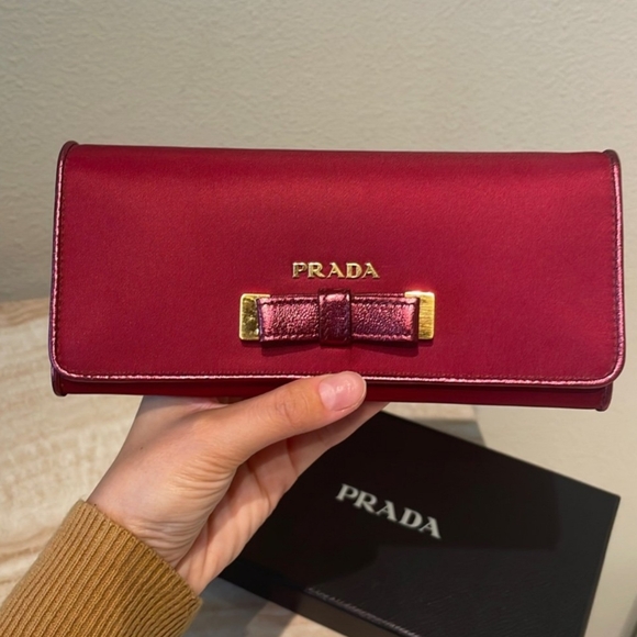 AUTHENTIC Prada Long Tessuto Burgundy Wallet Crossbody WOC - Picture 3 of 12